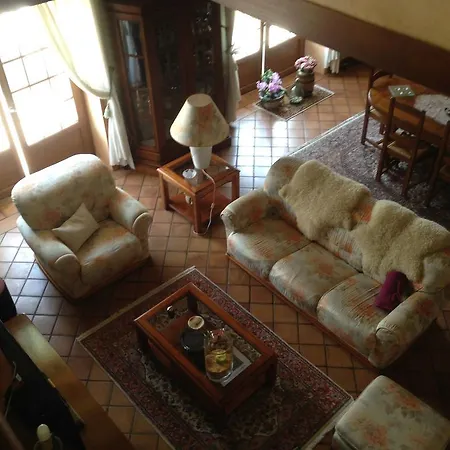 Holiday home Holiday Chantal *